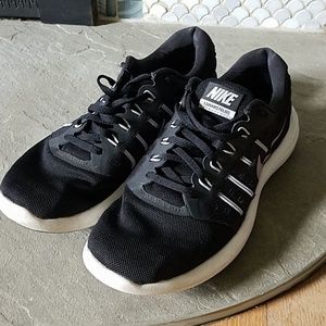Men's sneakers